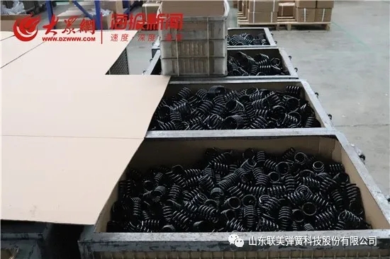 1.webp.jpg 1.webp.jpg